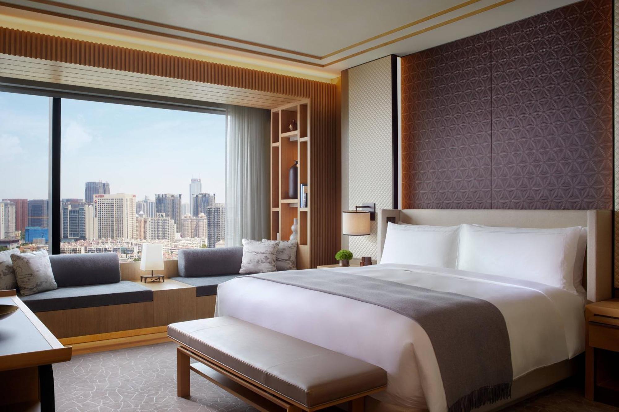 The Ritz-carlton, Xi'an Hotel 5*